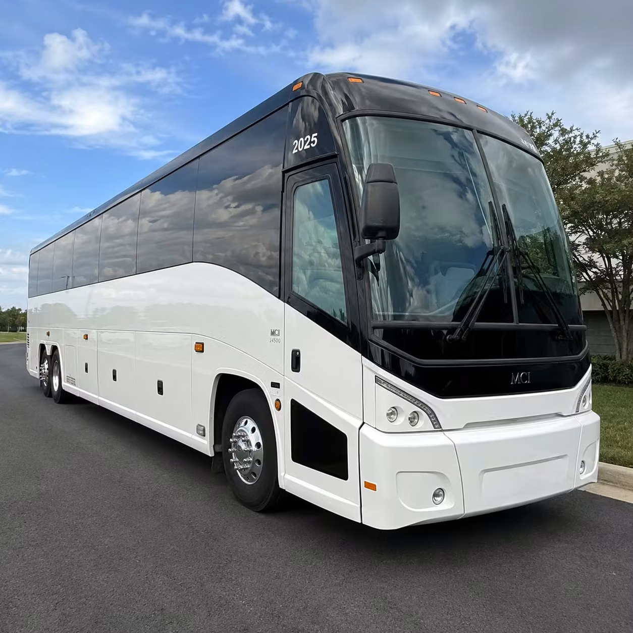 usana amphitheatre concert buses the smartest way to arrive this season